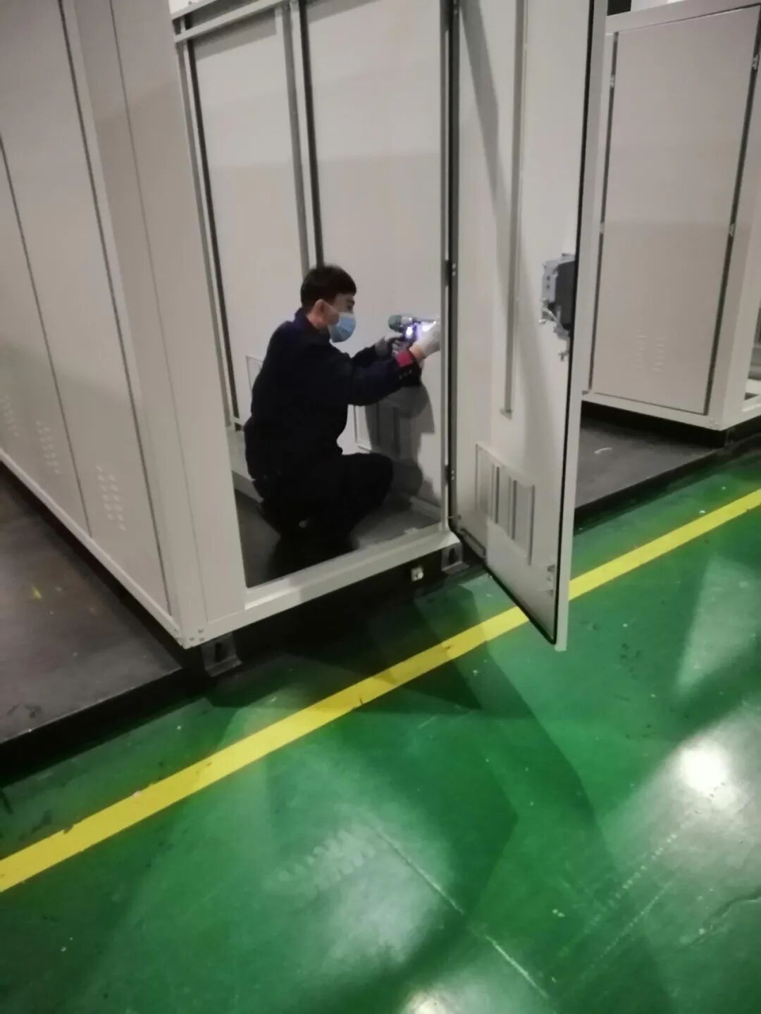 吉林省金冠电气股份有限公司紧急为通化市防疫建设项目供送配电设施